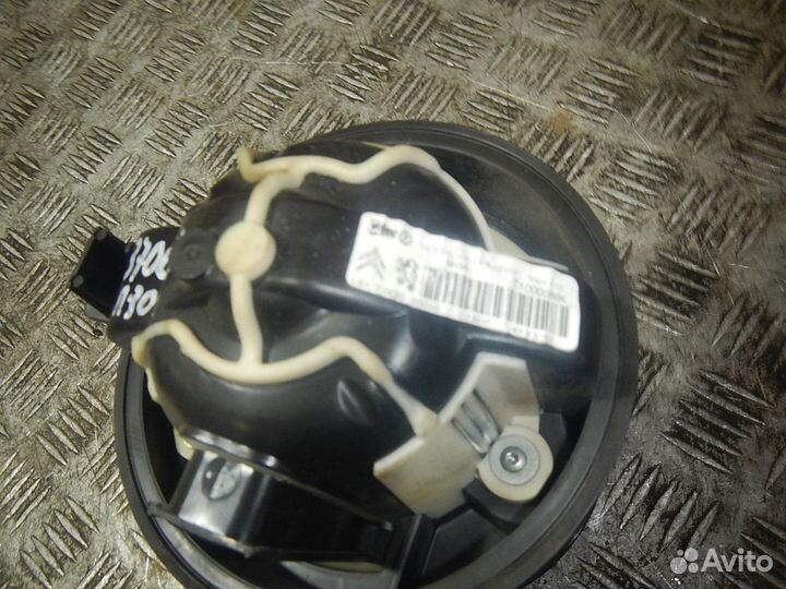 Моторчик отопителя, Peugeot (Пежо) -308 (07)