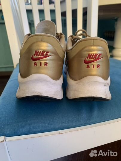 Nike air