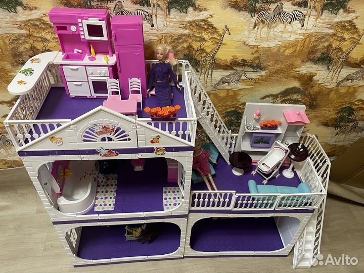 Домик кукольный