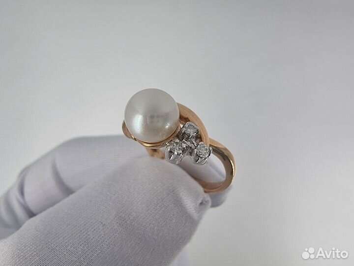 Золотое Кольцо 585 пробы с бриллиантами. Рассрочка