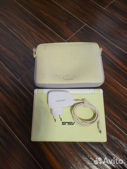 Нетбук Asus EEE PC 2G Surf