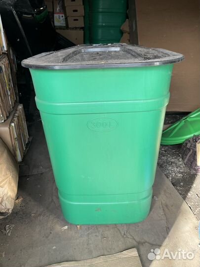 Емкость для воды пластиковая бу 300 литров