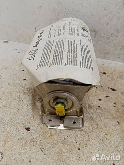 Подушка безопасности в торпеду