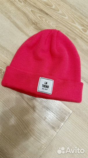 St.Bernard/La Trend.Coral.новая шапка. 9-11 years