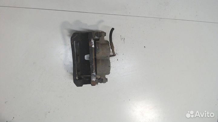 Суппорт Jeep Grand Cherokee, 2006