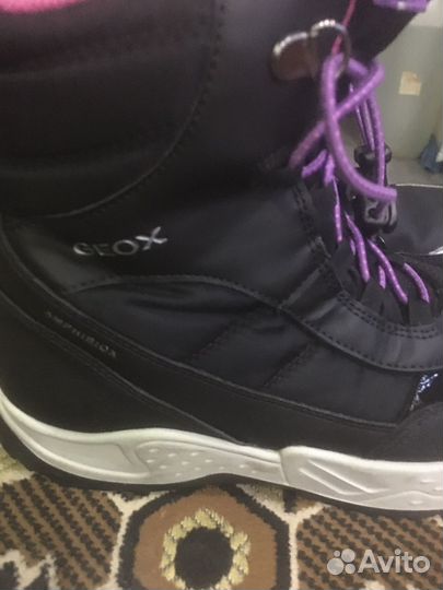 Ботинки демисезонные для девочки 36 и 37