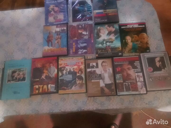 Двд диски с кинофильмами и музыкой