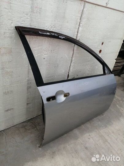 Дверь передняя правая Nissan Primera P12