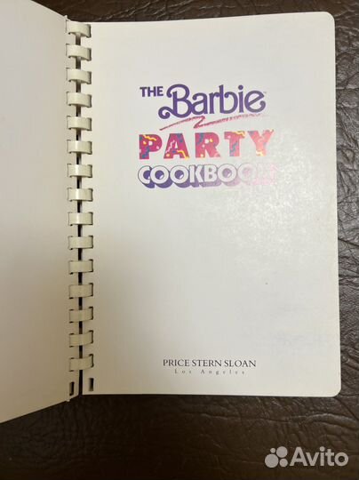 Barbie книга
