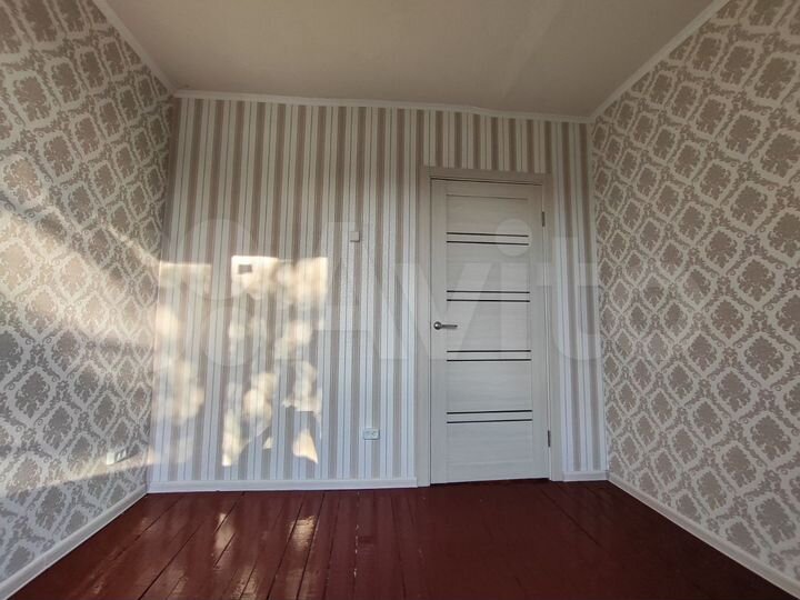 2-к. квартира, 42 м², 1/2 эт.