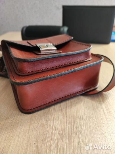 Мужская кожаная сумка через плечо ручной работы