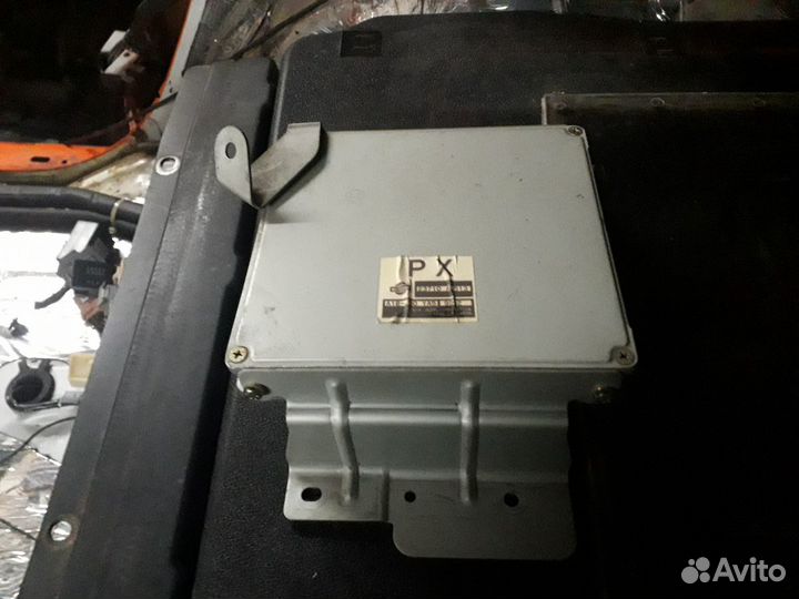 Nissan presage/bassara