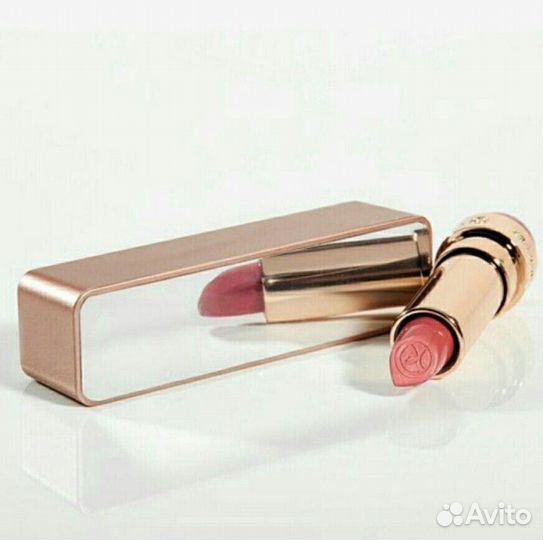 Портативная зарядка Ив Роше