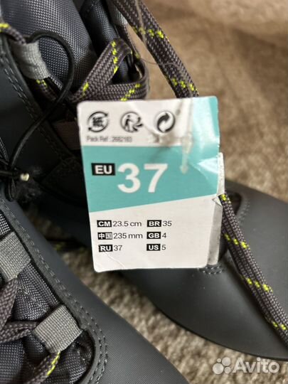 Лыжи, палки, чехол и ботинки новые