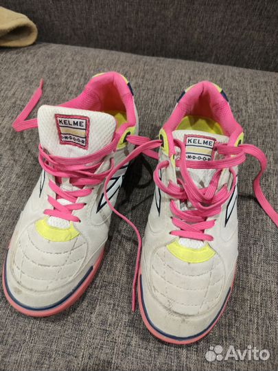 Футзалки kelme