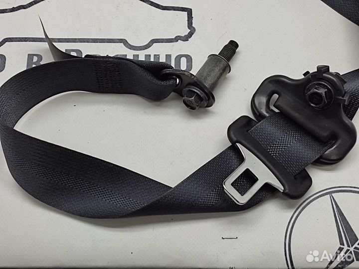 Ремень безопасности задний правый w470 X-class