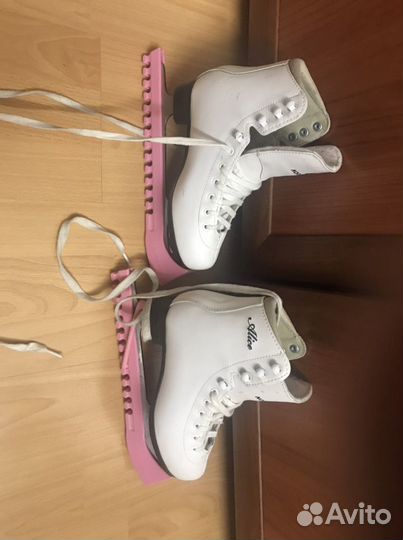 Детские коньки