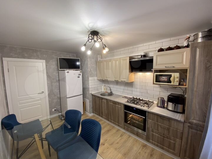 3-к. квартира, 69,7 м², 1/9 эт.