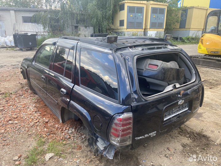 Запчасти на Chevrolet trailblazer 1