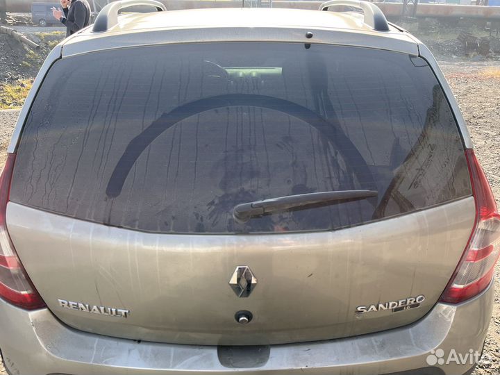 Renault Sandero Stepway 1.6 МТ, 2012, битый, 87 000 км