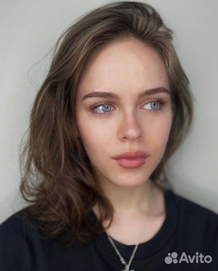 Модель брови