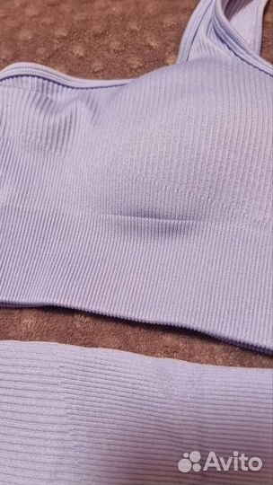 Костюм для спорта женский