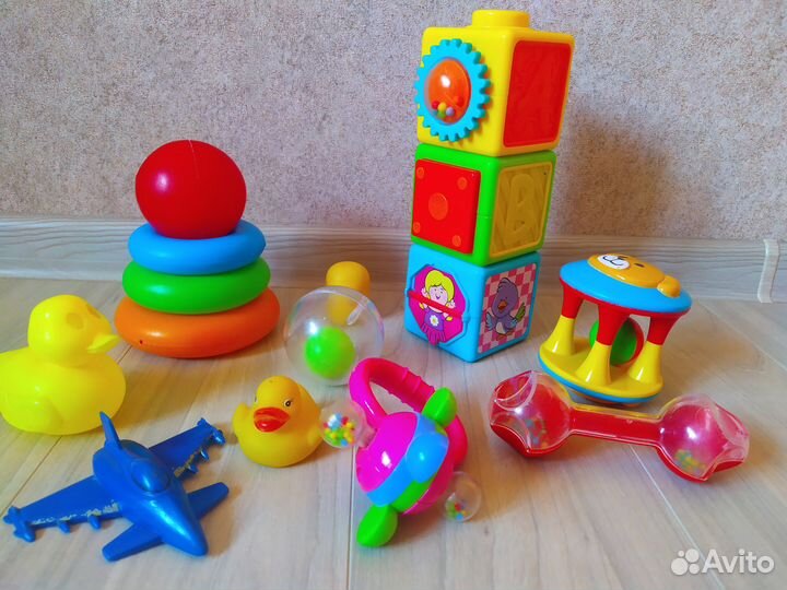 Игрушки погремушки