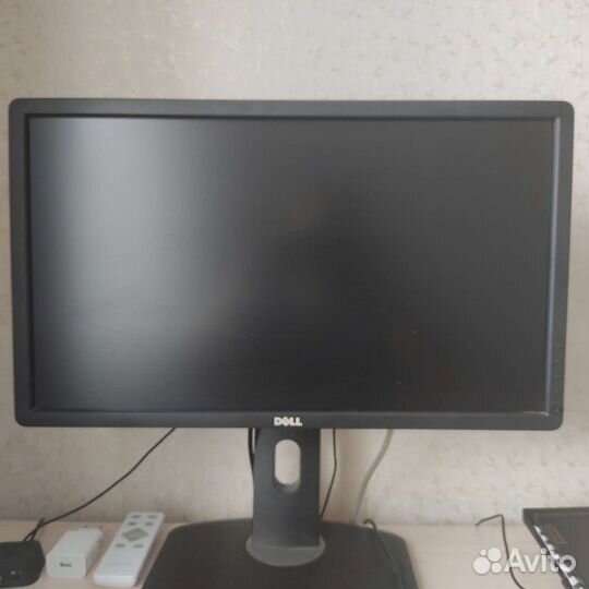 Монитор Dell u2312hm