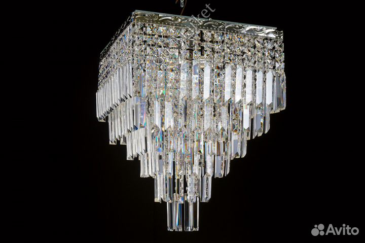 Люстра хрустальная потолочная 