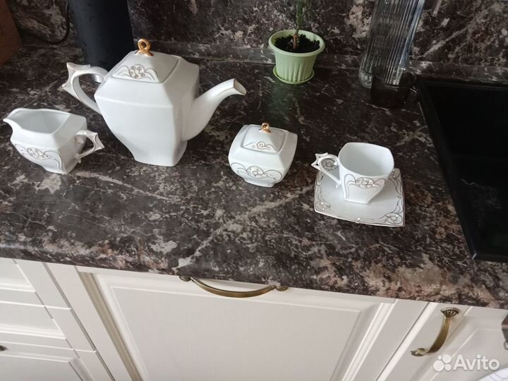 Чайный сервиз на 5 персон