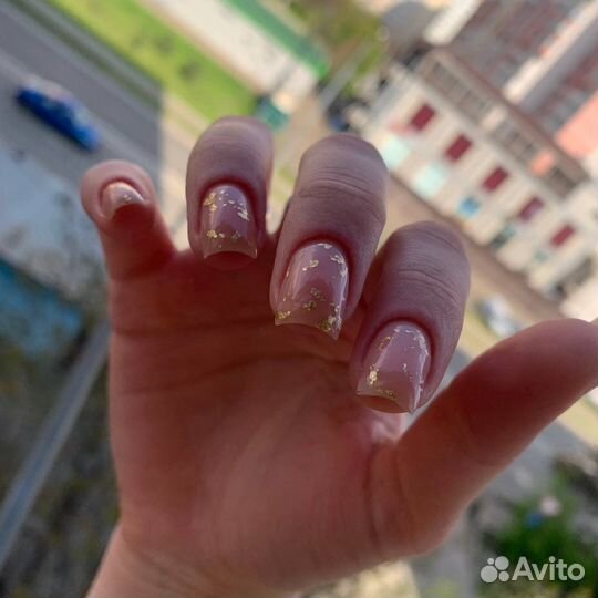 Окрашивание бровей,ногти,наращивание ногтей