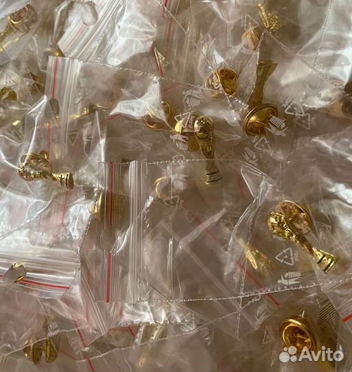 Оптовый лот. Набор 50 кубков Fifa Чемпионата мира