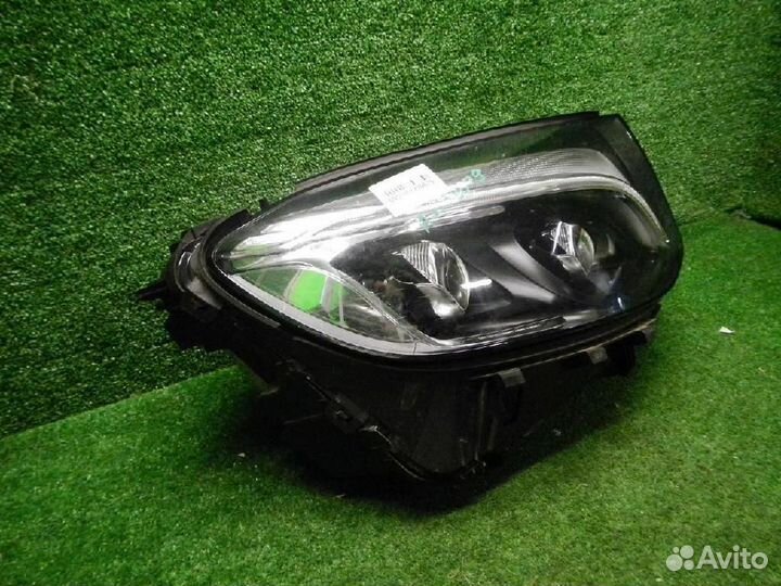 Фара правая Mercedes-Benz GLC