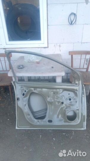 Фольксваген поло дверь передняя левая 6RU831055J