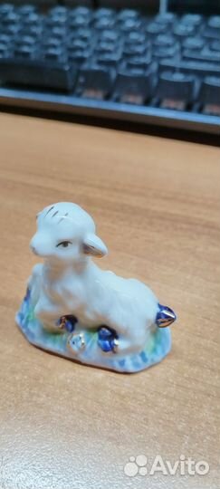 Статуэтка козы