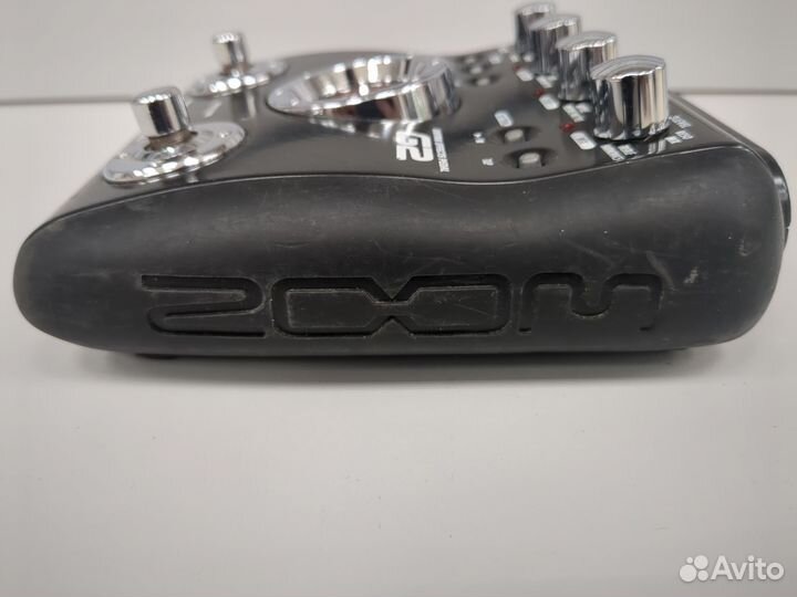 Гитарный процессор Zoom G2