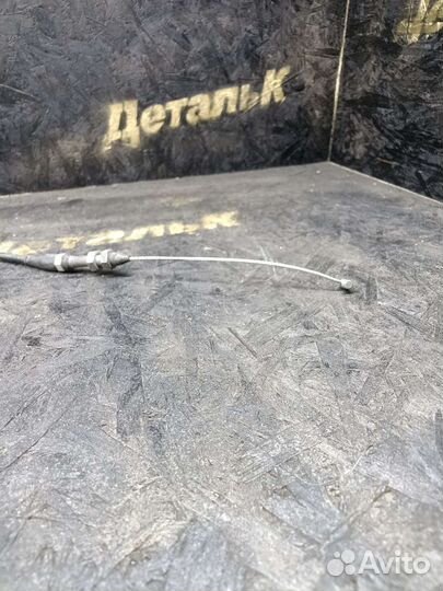 Трос газ Nissan bluebird u14