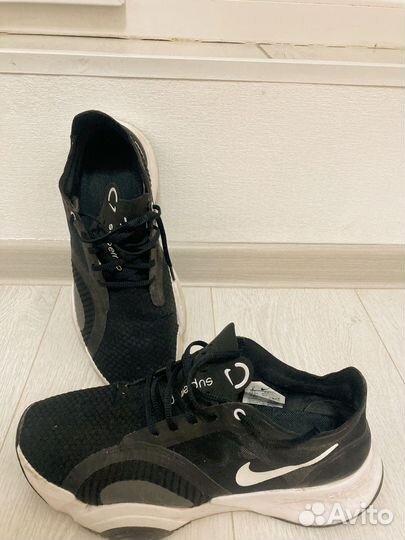 Кроссовки мужские Nike Superrep Go 42р