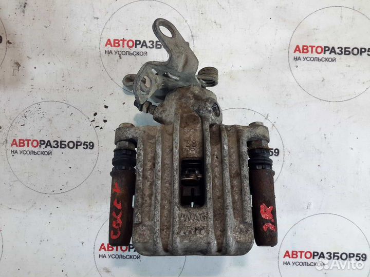 Суппорт задний правый Volkswagen Golf 5