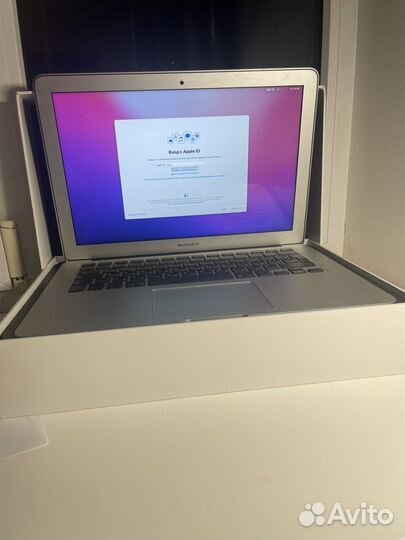 Apple MacBook Air 13 2017 mid