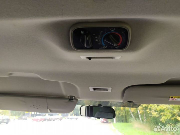 Аренда микроавтобуса 9 мест с водителем