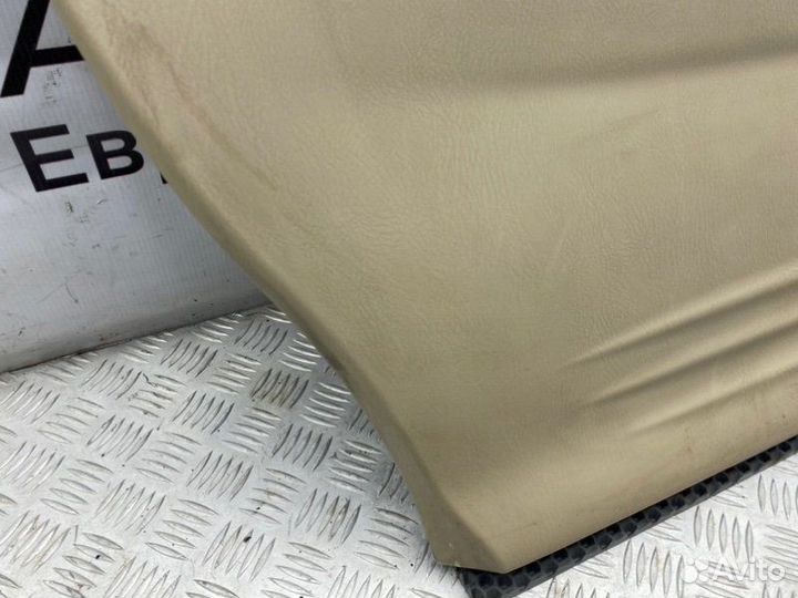 Обшивка двери задняя левая Mazda Mpv LW5W GY-DE