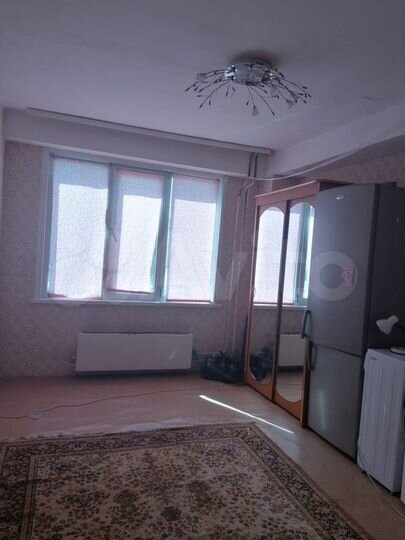 2-к. квартира, 68,8 м², 1/9 эт.
