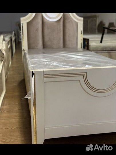 Кровать детская