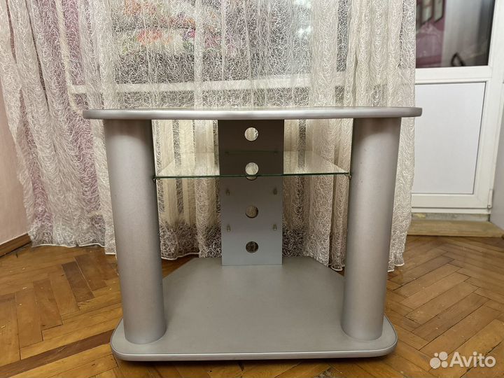 Тумба под телевизор