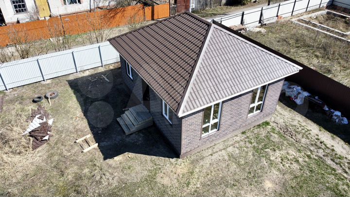 Дом 56 м² на участке 8,7 сот.