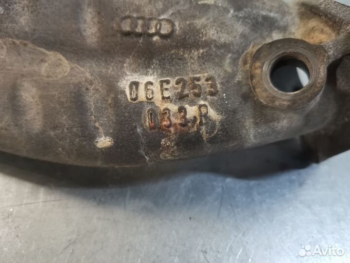 Выпускной коллектор левый Audi 3,0tfsi cgwb