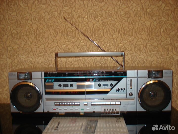 Sanyo MW19K, Japan