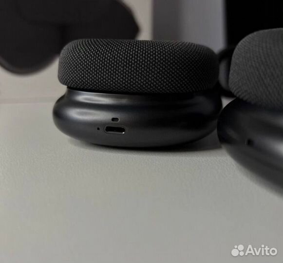 AirPods Max Малайзия (Чёрные, Белые)