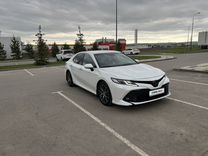 Toyota Camry 2.5 AT, 2019, 81 100 км, с пробегом, цена 3 390 000 руб.